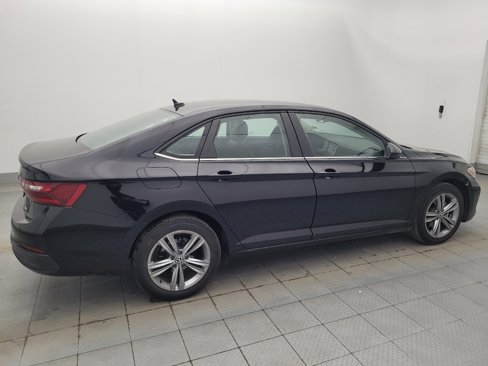 Used 2024 Volkswagen Jetta SE image 10