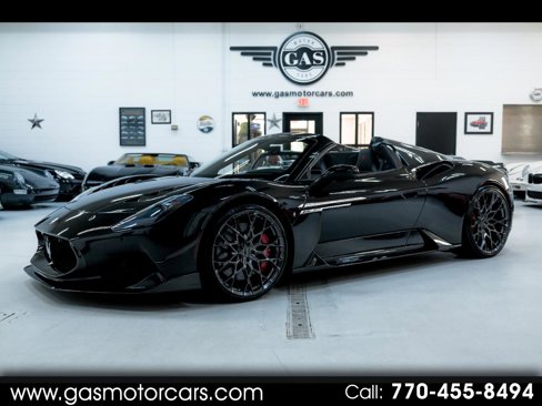 Used 2023 Maserati MC20 Spyder image 1