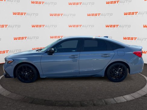 Used 2024 Honda Civic Sport image 2