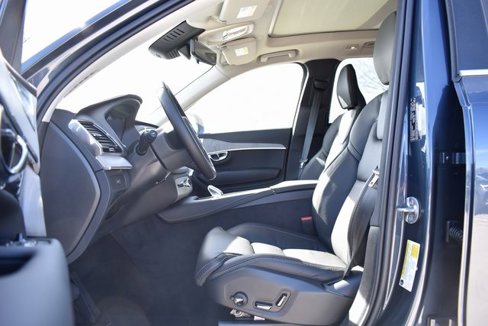 Used 2025 Volvo XC90 B6 Ultra w/ Protection Package Premier image 15