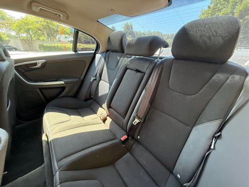 Used 2012 Volvo S60 T5 w/ Climate Pkg image 31
