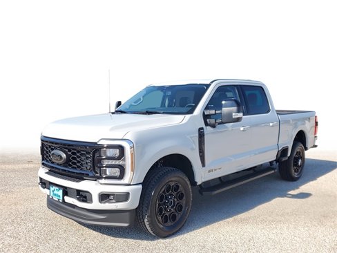 New 2026 Ford F250 4x4 Crew Cab Super Duty image 3