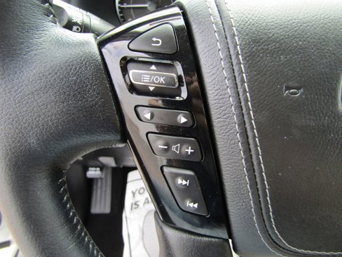 Used 2024 Nissan Armada Platinum w/ Captain's Chairs Package image 18
