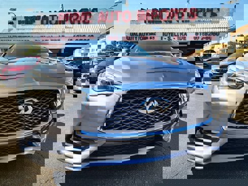 Used 2017 INFINITI Q60 3.0t w/ Cargo Package image 20