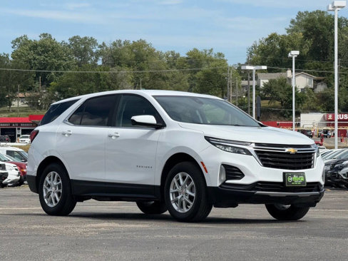 Used 2023 Chevrolet Equinox LT image 1