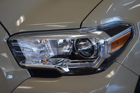 Used 2019 Toyota Tacoma TRD Off-Road w/ Technology Package image 10