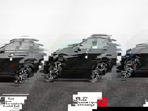 New 2026 Toyota Crown XLE image 2