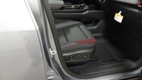 New 2026 Chevrolet Equinox RS w/ Convenience Package III image 28