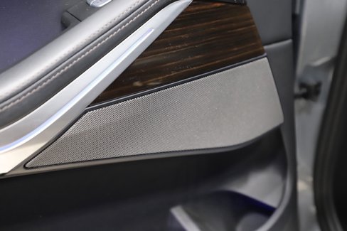 Used 2023 BMW X7 xDrive40i w/ Premium Package image 44