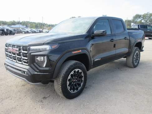 New 2026 GMC Canyon AT4 image 12