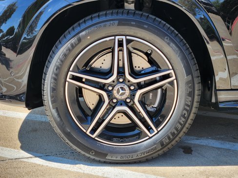 New 2026 Mercedes-Benz GLE 450 4MATIC image 12