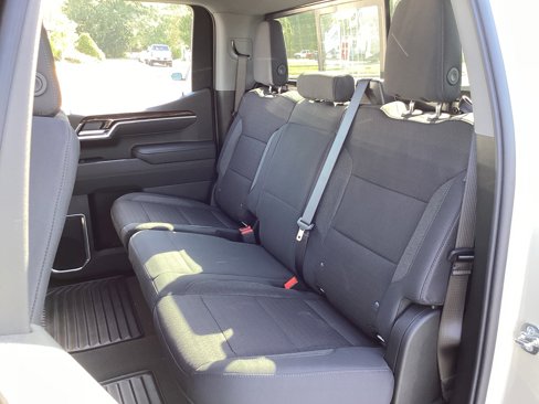 New 2026 GMC Sierra 1500 SLE w/ Preferred Package image 33