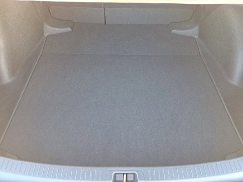 Certified 2025 Toyota Corolla XLE image 6