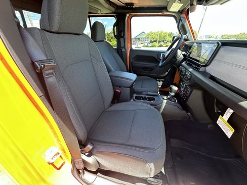 New 2025 Jeep Gladiator Willys image 11