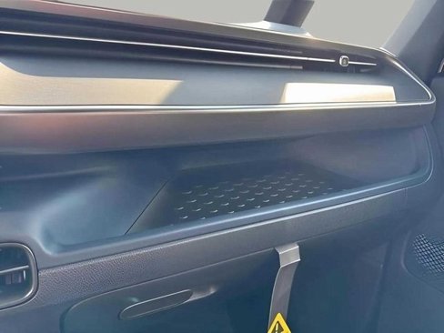 New 2025 Volkswagen ID. Buzz Pro S image 15