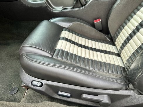 Used 2014 Ford Mustang Shelby GT500 w/ Equipment Group 821A image 19