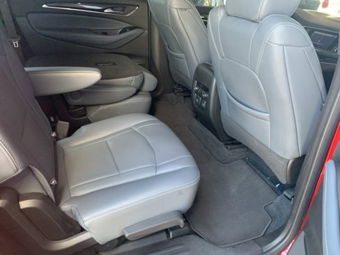Used 2024 Buick Enclave Premium image 32