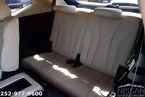 Used 2023 Acura MDX SH-AWD w/ Technology Package image 17