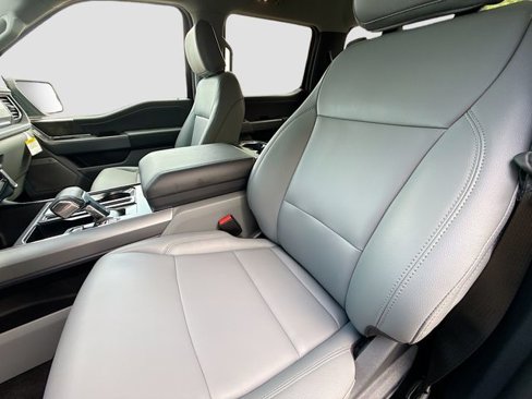 New 2025 Ford F150 Lightning Flash image 22