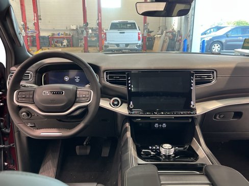 New 2025 Jeep Wagoneer Series II w/ Premium Group I image 20