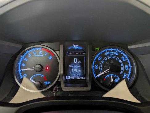 Used 2019 Toyota Tacoma TRD Sport image 8