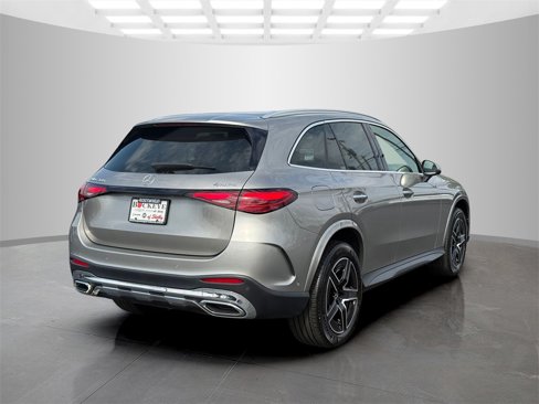 Used 2023 Mercedes-Benz GLC 300 4MATIC image 7