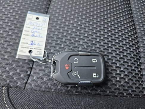 Certified 2023 GMC Acadia SLE w/ Driver Convenience Package image 29