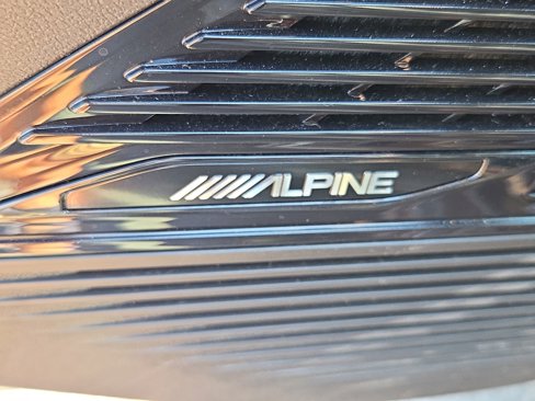 New 2025 Jeep Wagoneer Limited image 9