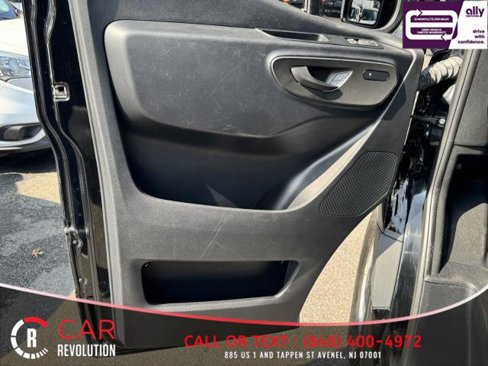 Used 2024 Mercedes-Benz Sprinter 2500 image 34