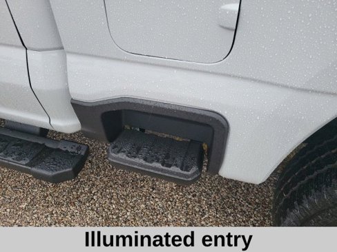 New 2026 Ford F250 4x4 Crew Cab Super Duty image 8