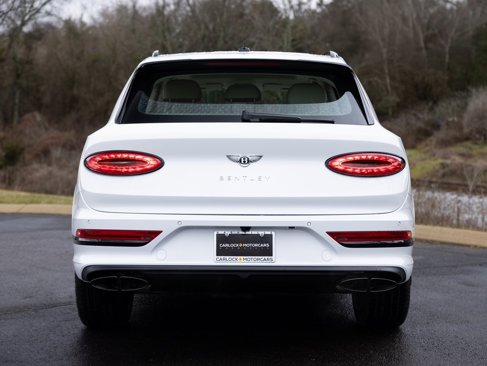 New 2025 Bentley Bentayga image 9