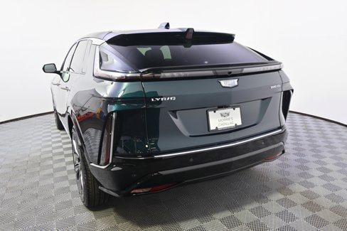 New 2025 Cadillac Lyriq Luxury image 4