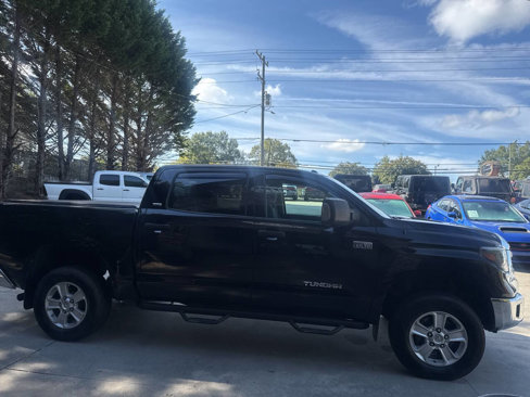 Used 2015 Toyota Tundra SR5 image 6