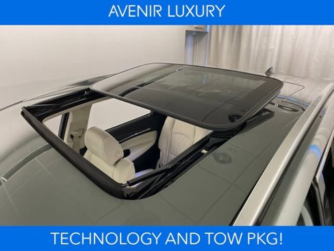 Certified 2024 Buick Enclave Avenir w/ Avenir Technology Package image 19