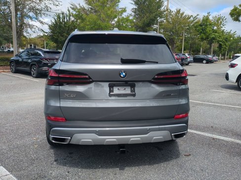 Certified 2024 BMW X5 sDrive40i w/ Premium Package image 6