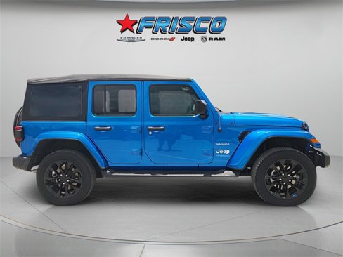 Used 2022 Jeep Wrangler Unlimited Sahara image 5