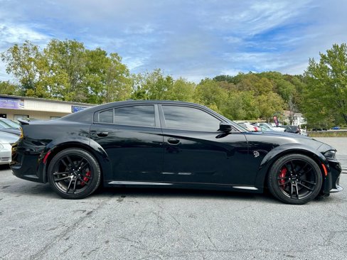 Used 2020 Dodge Charger SRT Hellcat w/ Navigation & Travel Group image 9