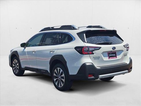New 2025 Subaru Outback Touring XT image 9