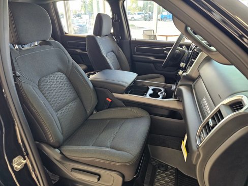 New 2026 RAM 1500 4x4 Crew Cab image 22