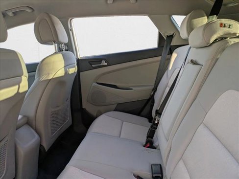 Used 2018 Hyundai Tucson SE image 17