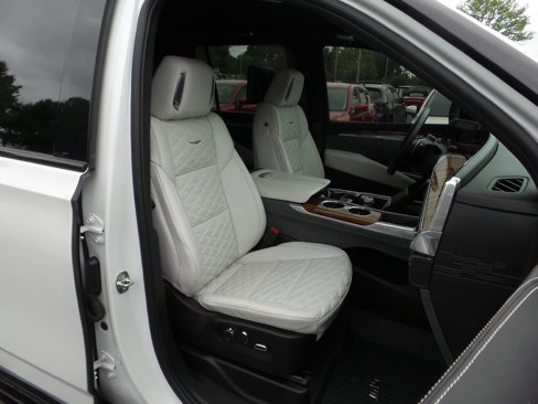 Used 2025 Cadillac Escalade Sport Platinum image 66
