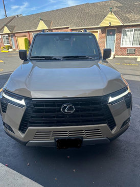Used 2025 Lexus GX 550 image 7
