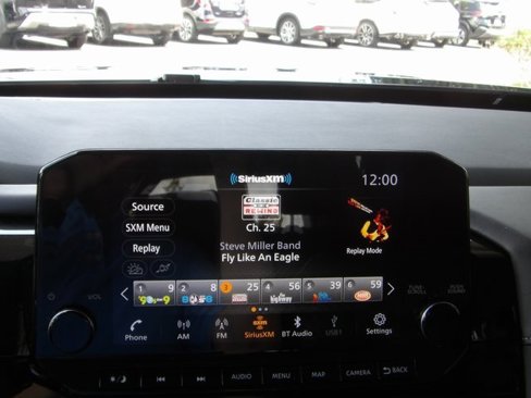 Certified 2023 Nissan Pathfinder SL w/ Black Appearance Package image 39
