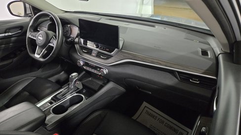 Used 2023 Nissan Altima 2.5 SL image 34