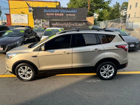 Used 2018 Ford Escape SEL image 10