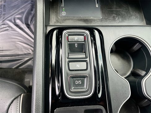 Used 2024 Honda Pilot Elite image 17