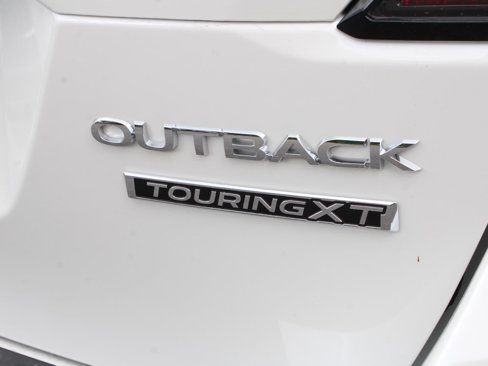 New 2025 Subaru Outback Touring XT image 11