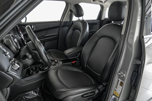 Used 2020 MINI Cooper Countryman image 3