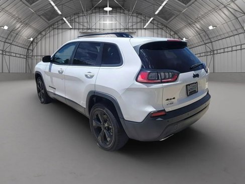 Used 2019 Jeep Cherokee Latitude Plus image 6