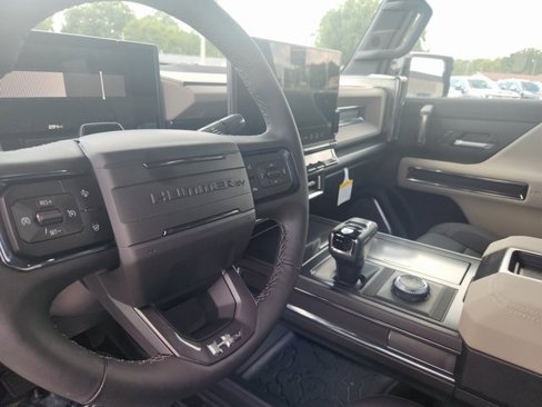 New 2026 GMC Hummer EV SUV image 17
